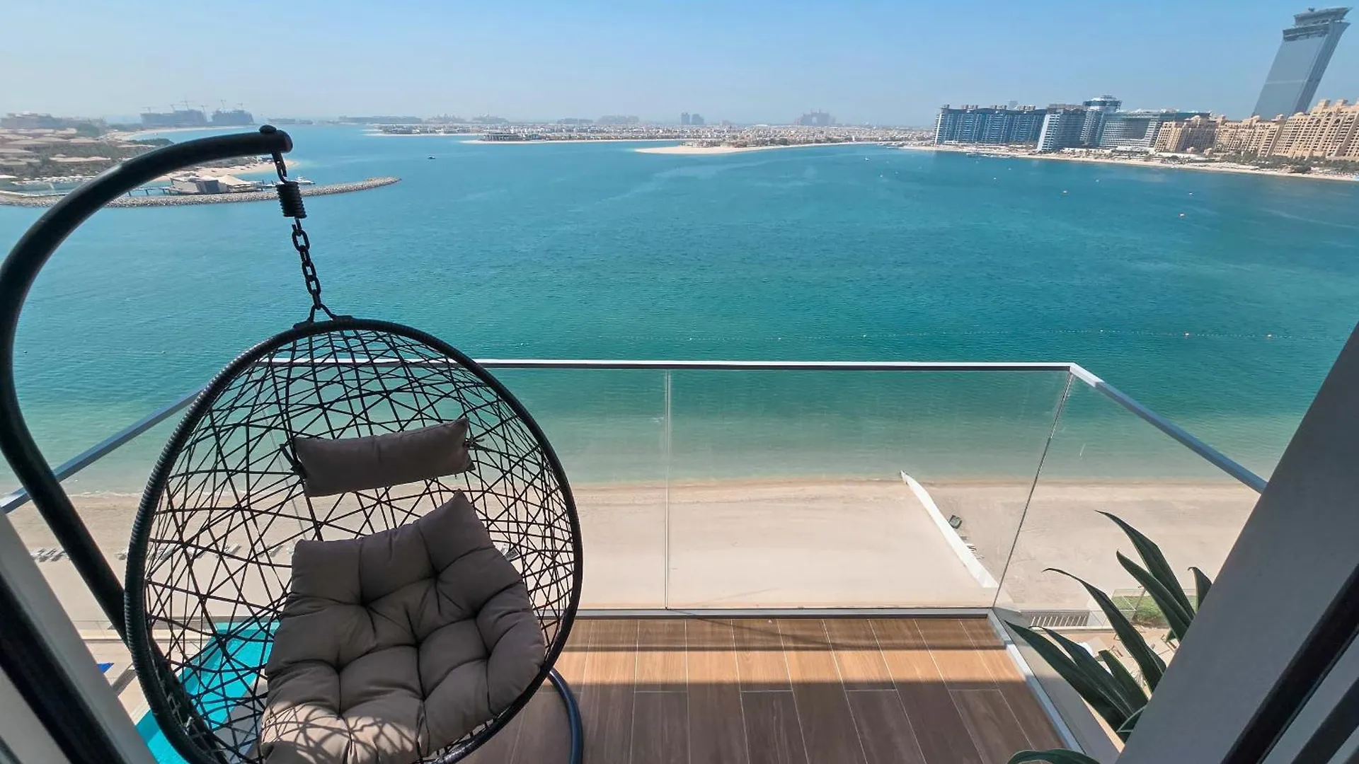 Easygo- Beachfront 2Bdr Apt In Dubai Harbor- Beach Isle