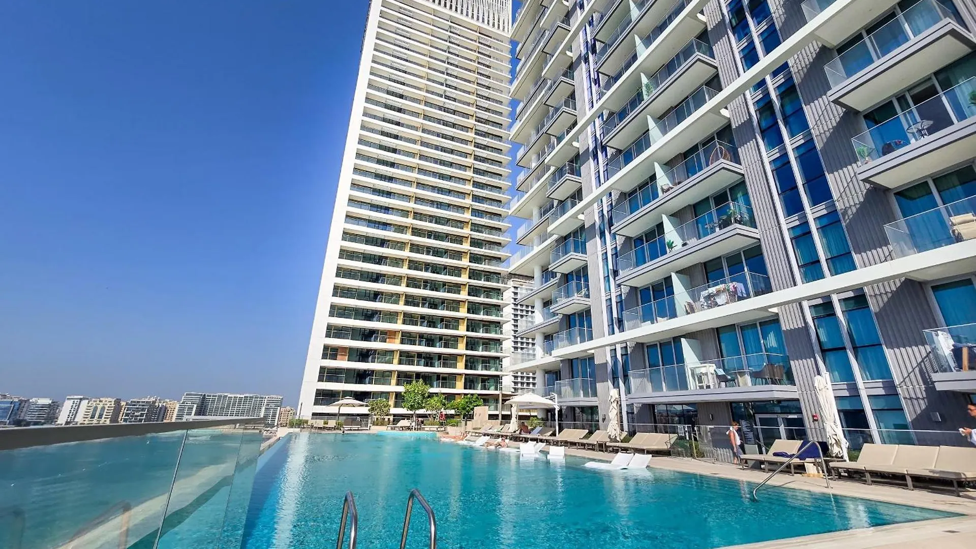 Easygo- Beachfront 2Bdr Apt In Dubai Harbor- Beach Isle 0*,  United Arab Emirates